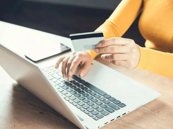 Neuquén: estafaron a un hombre que agonizaba por su vida