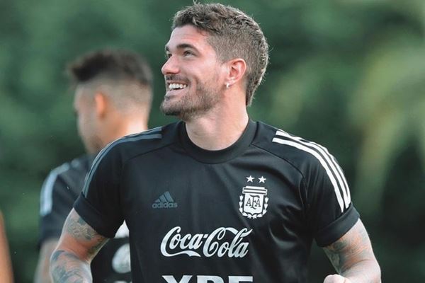 Rodrigo De Paul rompió el silencio: la separación con Camila Homs, cómo nació el amor con Tini y el rumor sobre sus problemas para ir al Mundial