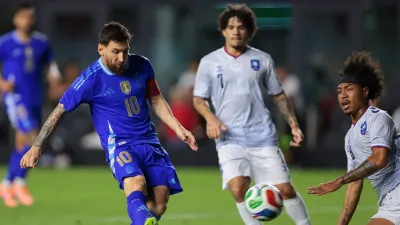 Argentina goleó a Puerto Rico por 6 a 0 en el Chase Stadium de Miami