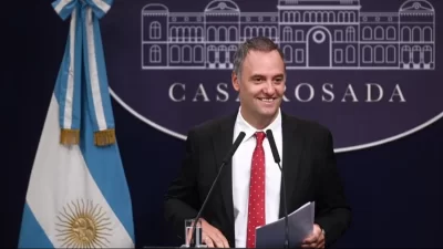 Adorni aseguró sobre sus bienes: “Lo que tiene que estar declarado, está declarado”